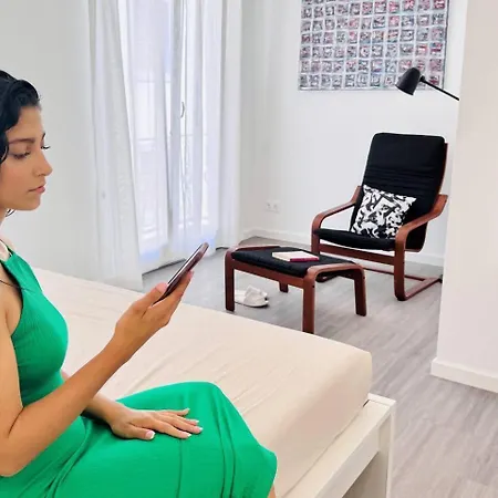 House By Pontanegraazores アングラ・ド・エロイーズモ