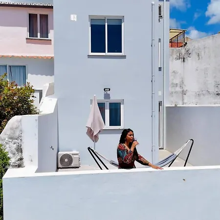 アパート House By Pontanegraazores *