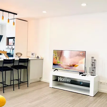 House By Pontanegraazores Appartement *