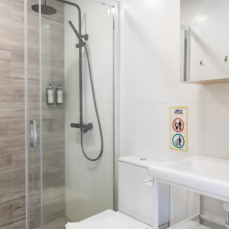 House By Pontanegraazores Angra do Heroísmo