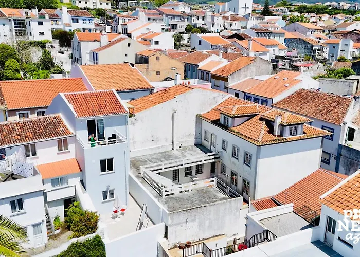 Apartman House By Pontanegraazores *