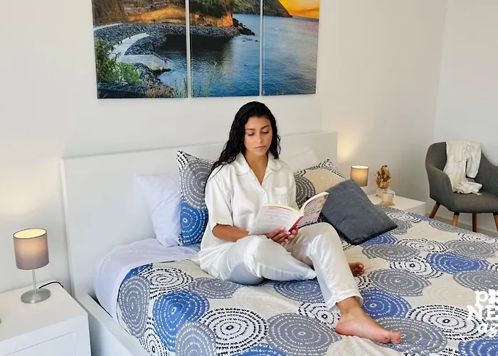 House By Pontanegraazores * Angra do Heroísmo